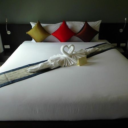 Leisure Place Phuket Chalong Zewnętrze zdjęcie